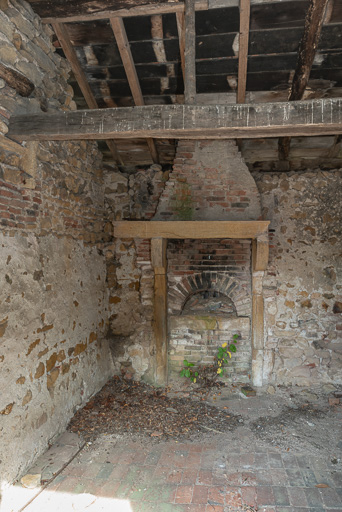 ferme © Pierre-Marie Barbe-Richaud / Région Bourgogne-Franche-Comté, Inventaire du patrimoine - 2019 ferme © Pierre-Marie Barbe-Richaud / Région Bourgogne-Franche-Comté, Inventaire du patrimoine - 2019
