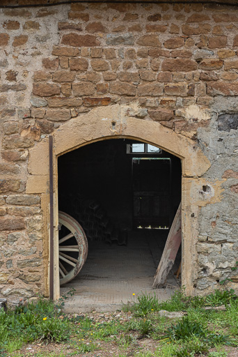 ferme © Pierre-Marie Barbe-Richaud / Région Bourgogne-Franche-Comté, Inventaire du patrimoine - 2019 ferme © Pierre-Marie Barbe-Richaud / Région Bourgogne-Franche-Comté, Inventaire du patrimoine - 2019