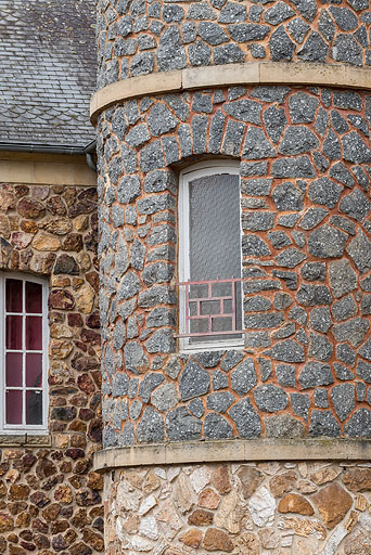 tour © Pierre-Marie Barbe-Richaud / Région Bourgogne-Franche-Comté, Inventaire du patrimoine - 2020