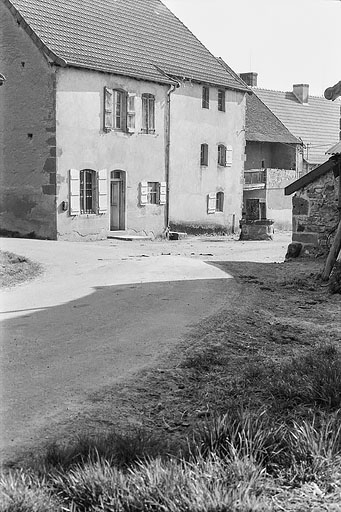 maison © Raymond Oursel / Archives départementales de Saône-et-Loire - 2020
