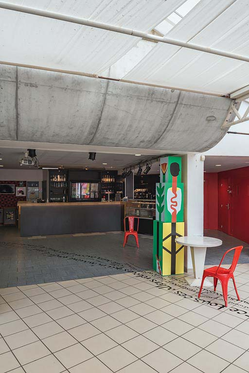 centre culturel © Pierre-Marie Barbe-Richaud / Région Bourgogne-Franche-Comté, Inventaire du patrimoine - 2021 centre culturel © Pierre-Marie Barbe-Richaud / Région Bourgogne-Franche-Comté, Inventaire du patrimoine - 2021