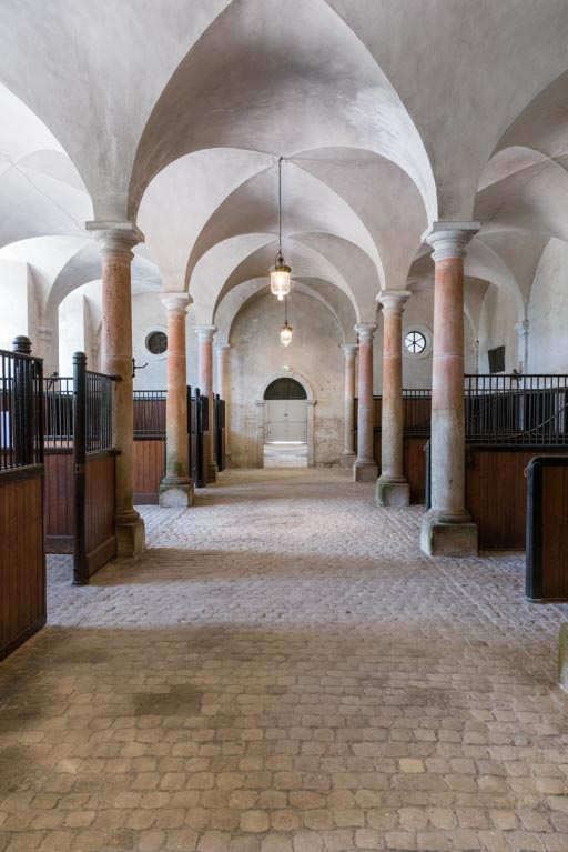 écurie © Pierre-Marie Barbe-Richaud / Région Bourgogne-Franche-Comté, Inventaire du patrimoine - 2021 écurie © Pierre-Marie Barbe-Richaud / Région Bourgogne-Franche-Comté, Inventaire du patrimoine - 2021