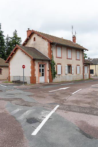  gare © Pierre-Marie Barbe-Richaud / Région Bourgogne-Franche-Comté, Inventaire du patrimoine - 2021