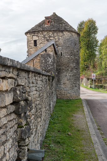  fortification d'agglomération © Pierre-Marie Barbe-Richaud / Région Bourgogne-Franche-Comté, Inventaire du patrimoine - 2022