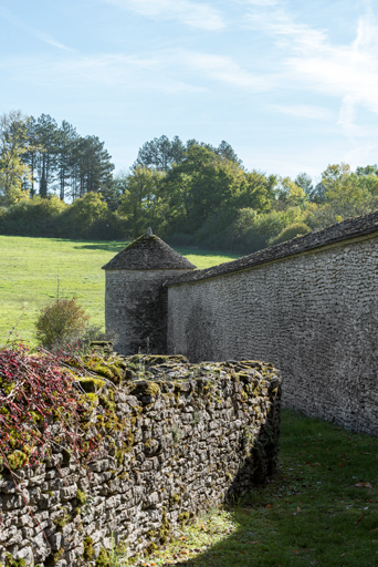  fortification d'agglomération © Pierre-Marie Barbe-Richaud / Région Bourgogne-Franche-Comté, Inventaire du patrimoine - 2022