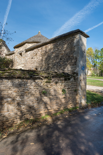  fortification d'agglomération © Pierre-Marie Barbe-Richaud / Région Bourgogne-Franche-Comté, Inventaire du patrimoine - 2022