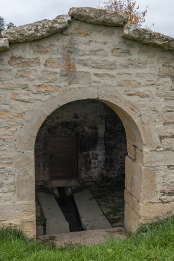  lavoir fontaine © Pierre-Marie Barbe-Richaud / Région Bourgogne-Franche-Comté, Inventaire du patrimoine - 2022