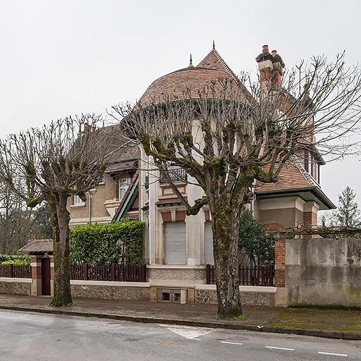 demeure villa © Pierre-Marie Barbe-Richaud / Région Bourgogne-Franche-Comté, Inventaire du patrimoine - 2022  demeure villa © Pierre-Marie Barbe-Richaud / Région Bourgogne-Franche-Comté, Inventaire du patrimoine - 2022