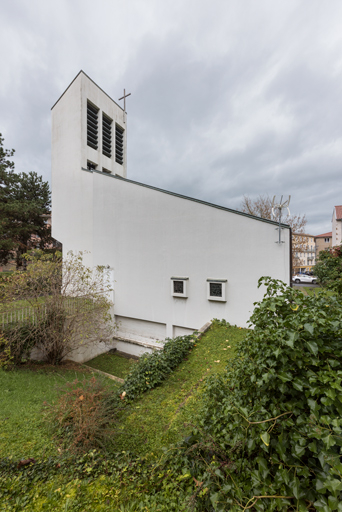 temple clocher baie © Pierre-Marie Barbe-Richaud / Région Bourgogne-Franche-Comté, Inventaire du patrimoine - 2022  temple clocher baie © Pierre-Marie Barbe-Richaud / Région Bourgogne-Franche-Comté, Inventaire du patrimoine - 2022
