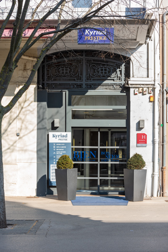  salle de spectacle cinéma hôtel de voyageurs restaurant © Pierre-Marie Barbe-Richaud / Région Bourgogne-Franche-Comté, Inventaire du patrimoine - 2023