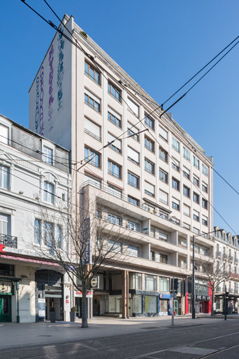  cinéma immeuble salle de spectacle © Pierre-Marie Barbe-Richaud / Région Bourgogne-Franche-Comté, Inventaire du patrimoine - 2023