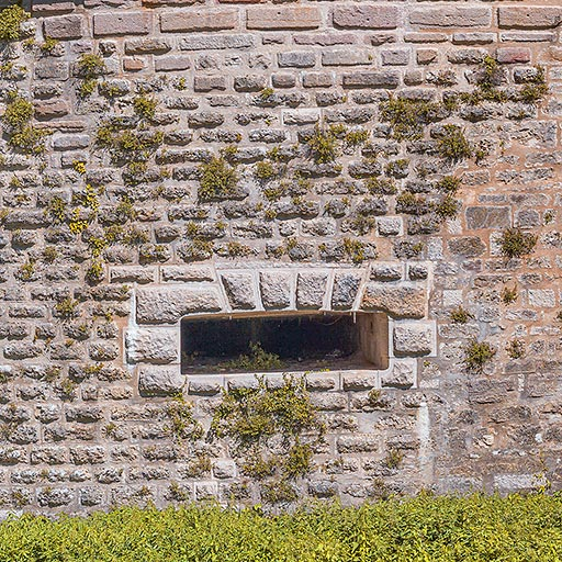  fortification d'agglomération château fort © Thierry Kuntz / Région Bourgogne-Franche-Comté, Inventaire du patrimoine - 2023