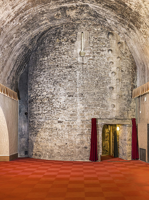 fortification d'agglomération tour © Thierry Kuntz / Région Bourgogne-Franche-Comté, Inventaire du patrimoine - 2023  fortification d'agglomération tour © Thierry Kuntz / Région Bourgogne-Franche-Comté, Inventaire du patrimoine - 2023