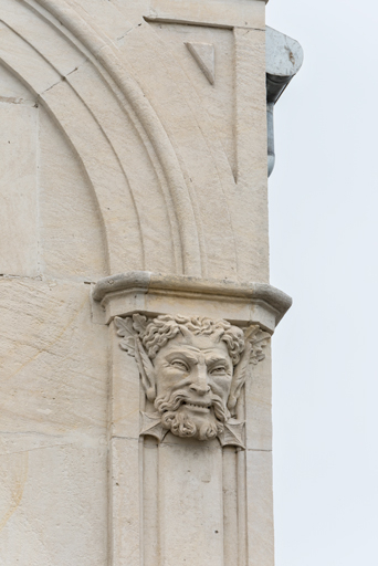 théâtre église tribunal collège © Pierre-Marie Barbe-Richaud / Région Bourgogne-Franche-Comté, Inventaire du patrimoine - 2023  théâtre église tribunal collège © Pierre-Marie Barbe-Richaud / Région Bourgogne-Franche-Comté, Inventaire du patrimoine - 2023