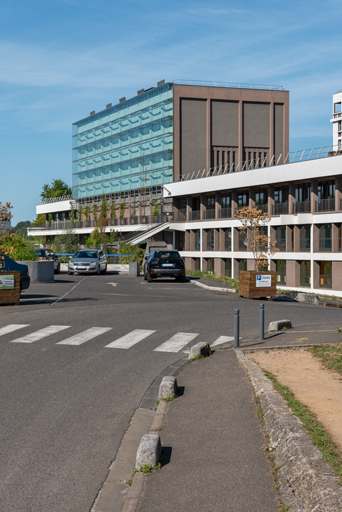 centre culturel gymnase bourse du travail © Pierre-Marie Barbe-Richaud / Région Bourgogne-Franche-Comté, Inventaire du patrimoine - 2023  centre culturel gymnase bourse du travail © Pierre-Marie Barbe-Richaud / Région Bourgogne-Franche-Comté, Inventaire du patrimoine - 2023