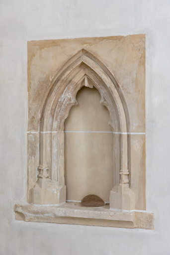 lavabo d'église lavabo en niche © Pierre-Marie Barbe-Richaud / Région Bourgogne-Franche-Comté, Inventaire du patrimoine - 2023  lavabo d'église lavabo en niche © Pierre-Marie Barbe-Richaud / Région Bourgogne-Franche-Comté, Inventaire du patrimoine - 2023
