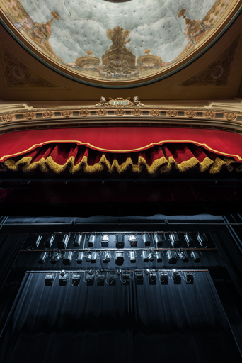 théâtre © Pierre-Marie Barbe-Richaud / Région Bourgogne-Franche-Comté, Inventaire du patrimoine - 2023  théâtre © Pierre-Marie Barbe-Richaud / Région Bourgogne-Franche-Comté, Inventaire du patrimoine - 2023