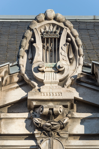décor d'architecture relief © Pierre-Marie Barbe-Richaud / Région Bourgogne-Franche-Comté, Inventaire du patrimoine - 2023  décor d'architecture relief © Pierre-Marie Barbe-Richaud / Région Bourgogne-Franche-Comté, Inventaire du patrimoine - 2023