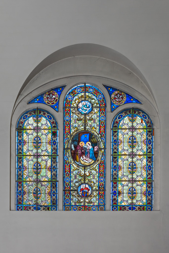 verrière © Pierre-Marie Barbe-Richaud / Région Bourgogne-Franche-Comté, Inventaire du patrimoine - 2023  verrière © Pierre-Marie Barbe-Richaud / Région Bourgogne-Franche-Comté, Inventaire du patrimoine - 2023