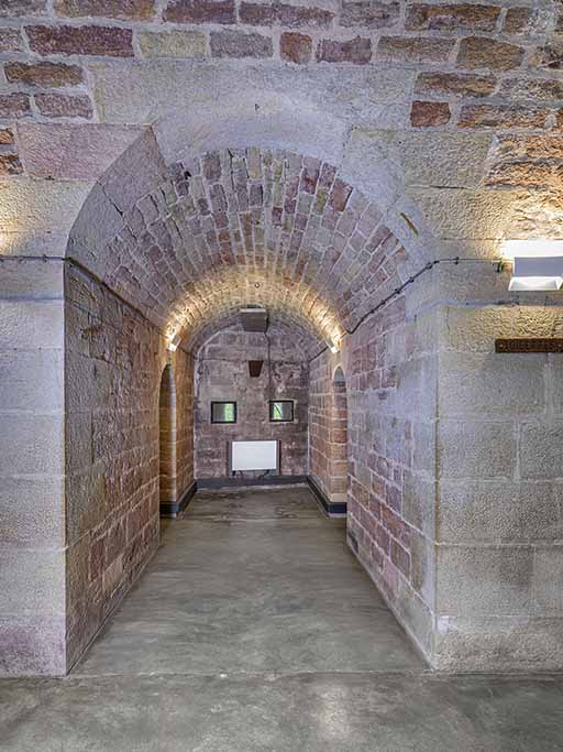  fortification d'agglomération château fort © Thierry Kuntz / Région Bourgogne-Franche-Comté, Inventaire du patrimoine - 2024