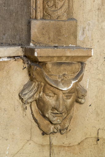 décor d'architecture haut-relief © Pierre-Marie Barbe-Richaud / Région Bourgogne-Franche-Comté, Inventaire du patrimoine - 2024  décor d'architecture haut-relief © Pierre-Marie Barbe-Richaud / Région Bourgogne-Franche-Comté, Inventaire du patrimoine - 2024