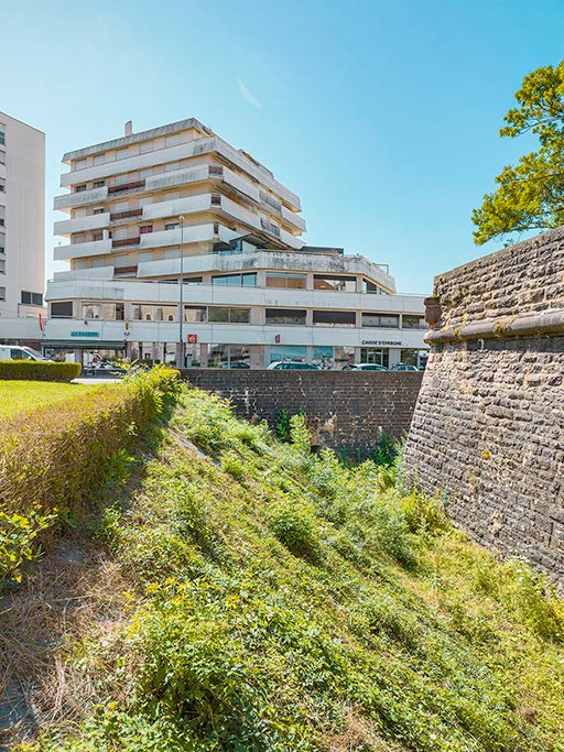 fortification d'agglomération © Thierry Kuntz / Région Bourgogne-Franche-Comté, Inventaire du patrimoine - 2024  fortification d'agglomération © Thierry Kuntz / Région Bourgogne-Franche-Comté, Inventaire du patrimoine - 2024