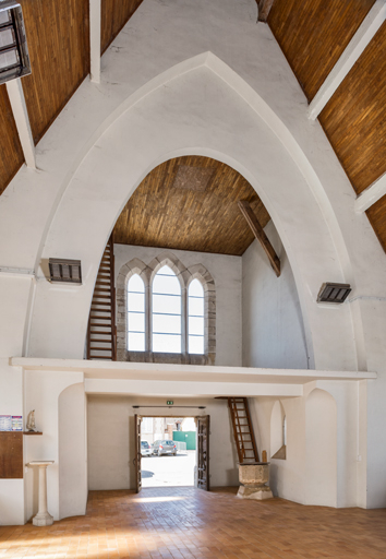 église tribune fonts baptismaux baie © Pierre-Marie Barbe-Richaud / Région Bourgogne-Franche-Comté, Inventaire du patrimoine - 2024  église tribune fonts baptismaux baie © Pierre-Marie Barbe-Richaud / Région Bourgogne-Franche-Comté, Inventaire du patrimoine - 2024