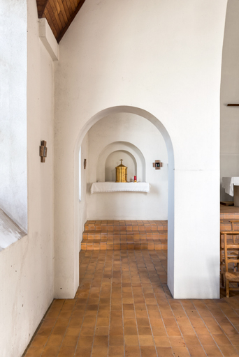 église collatéral © Pierre-Marie Barbe-Richaud / Région Bourgogne-Franche-Comté, Inventaire du patrimoine - 2024  église collatéral © Pierre-Marie Barbe-Richaud / Région Bourgogne-Franche-Comté, Inventaire du patrimoine - 2024