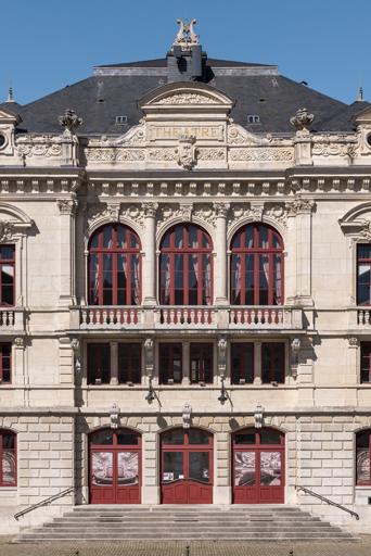  théâtre halle © Pierre-Marie Barbe-Richaud / Région Bourgogne-Franche-Comté, Inventaire du patrimoine - 2025