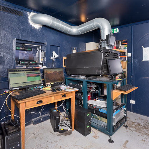  salle paroissiale cinéma © Pierre-Marie Barbe-Richaud / Région Bourgogne-Franche-Comté, Inventaire du patrimoine - 2025