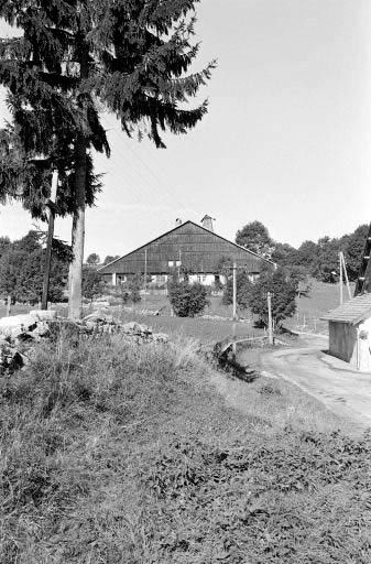 Ferme : vue générale. © Yves Sancey / Région Bourgogne-Franche-Comté, Inventaire du patrimoine - 1973