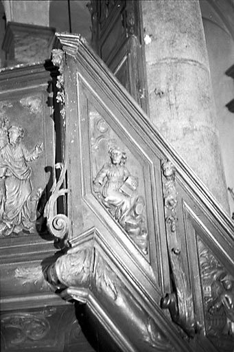 Saint Luc. © Yves Sancey / Région Bourgogne-Franche-Comté, Inventaire du patrimoine - 1973