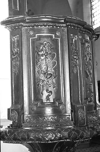 Premier panneau de la cuve. © Yves Sancey / Région Bourgogne-Franche-Comté, Inventaire du patrimoine - 1973