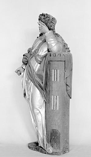 Sainte Barbe : vue du profil droit. © Yves Sancey / Région Bourgogne-Franche-Comté, Inventaire du patrimoine - 1974