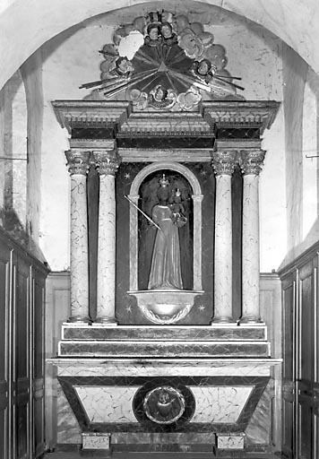 Vue d'ensemble. © Yves Sancey / Région Bourgogne-Franche-Comté, Inventaire du patrimoine - 1974 Vue d'ensemble. © Yves Sancey / Région Bourgogne-Franche-Comté, Inventaire du patrimoine - 1974