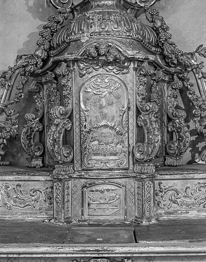 Détail : tabernacle vu de face. © Yves Sancey / Région Bourgogne-Franche-Comté, Inventaire du patrimoine - 1974