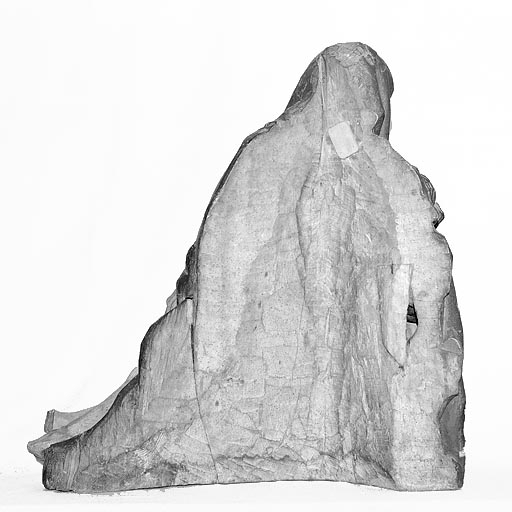 Vierge de Pitié en bois : vue de dos. © Yves Sancey / Région Bourgogne-Franche-Comté, Inventaire du patrimoine - 1974