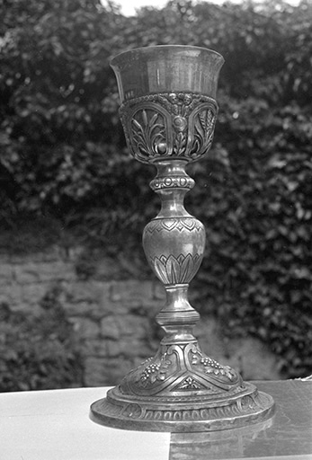 Calice en argent doré, XIXe siècles : vue d'ensemble © Guy Forestier / Région Bourgogne-Franche-Comté, Inventaire du patrimoine - 1974