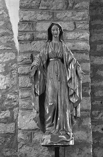 Statue de la Vierge : vue d'ensemble. © Guy Forestier / Région Bourgogne-Franche-Comté, Inventaire du patrimoine - 1974