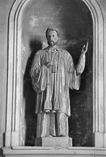 Statue de saint François-Xavier (?) en bois doré et peint, 19ème siècle : vue de face © Guy Forestier / Région Bourgogne-Franche-Comté, Inventaire du patrimoine - 1974