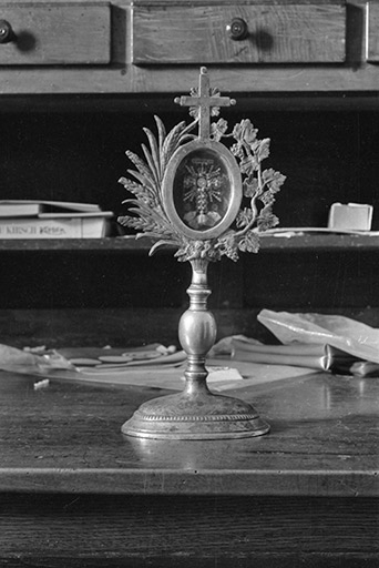 Reliquaire de saint Félix en cuivre, XIXe siècle : vue de face © Guy Forestier / Région Bourgogne-Franche-Comté, Inventaire du patrimoine - 1974