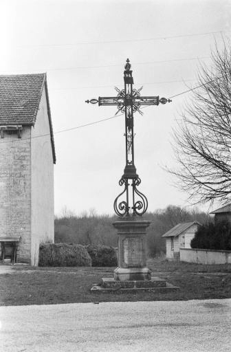 Vue générale. © Guy Forestier / Région Bourgogne-Franche-Comté, Inventaire du patrimoine - 1974