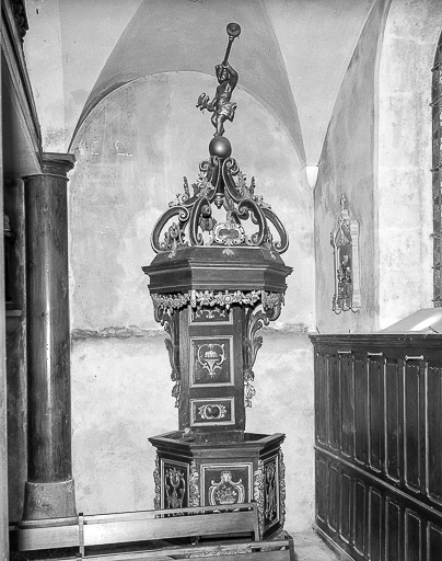 Vue d'ensemble de face. © Yves Sancey / Région Bourgogne-Franche-Comté, Inventaire du patrimoine - 1975
