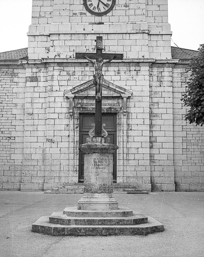 Vue de face. © Yves Sancey / Région Bourgogne-Franche-Comté, Inventaire du patrimoine - 1975