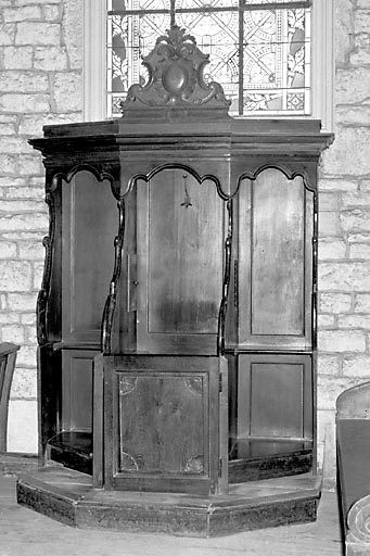 Vue du confessionnal sud. © Yves Sancey / Région Bourgogne-Franche-Comté, Inventaire du patrimoine - 1975