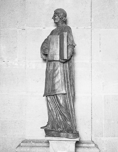 Diacre au livre : profil gauche. © Yves Sancey / Région Bourgogne-Franche-Comté, Inventaire du patrimoine - 1975