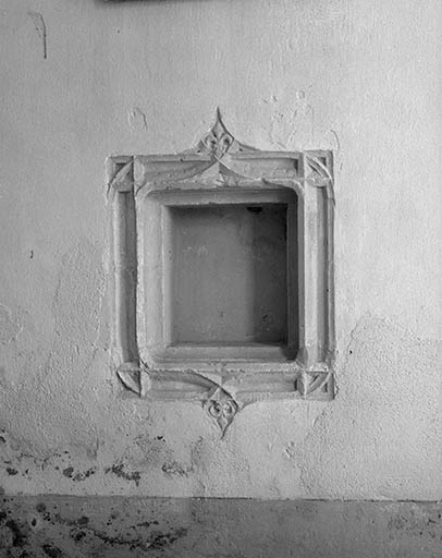 Extérieur : détail, niche. © Yves Sancey / Région Bourgogne-Franche-Comté, Inventaire du patrimoine - 1975