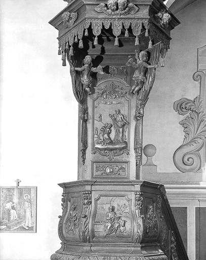 Détail : dorsal. © Yves Sancey / Région Bourgogne-Franche-Comté, Inventaire du patrimoine - 1975