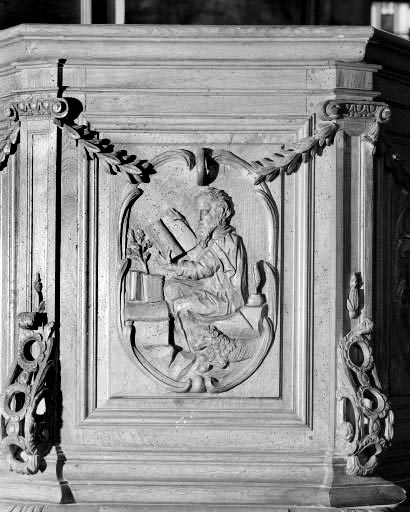 Détail de la cuve : panneau représentant saint Marc. © Yves Sancey / Région Bourgogne-Franche-Comté, Inventaire du patrimoine - 1975