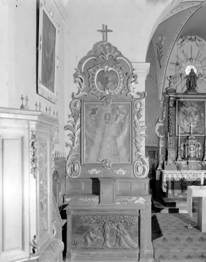 Autel gauche : vue générale. © Yves Sancey / Région Bourgogne-Franche-Comté, Inventaire du patrimoine - 1975
